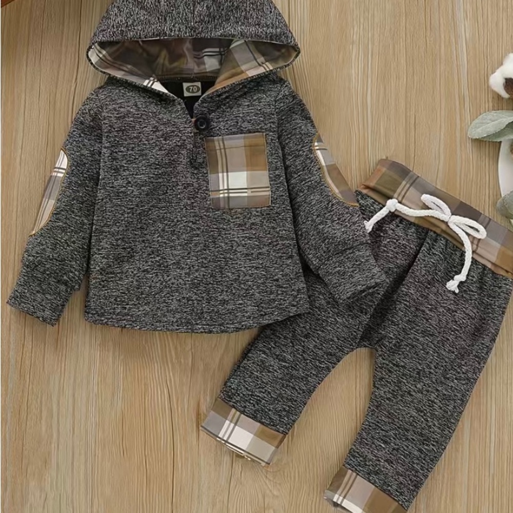Baby boy outfit size 6-9 months